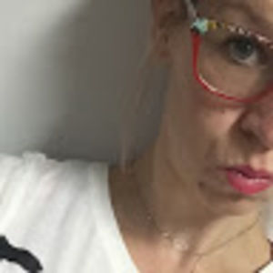 Meet your Posher, Vicky